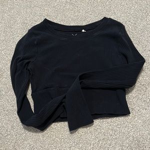 Black, PacSun tight, fit, long sleeve crop top size small